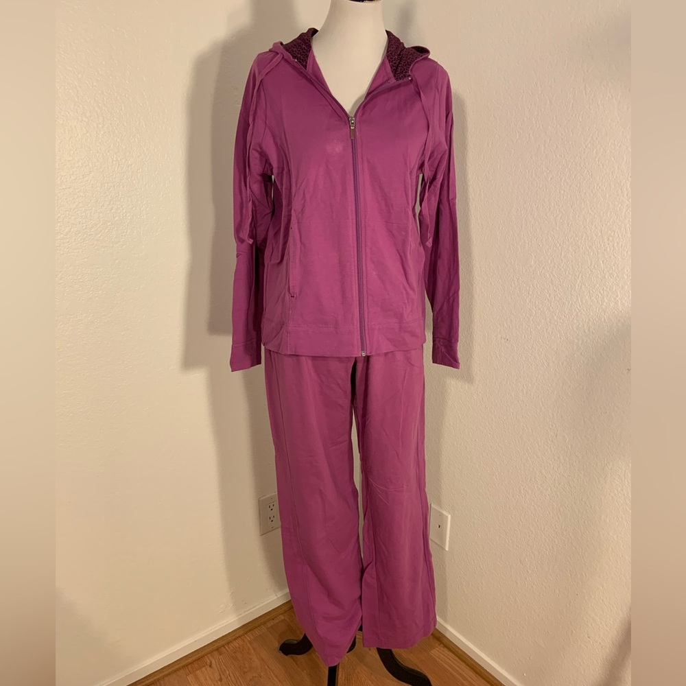 GUC Hanes Style Orchid Color Zip Hoodie Jacket and Pants set - Size Large